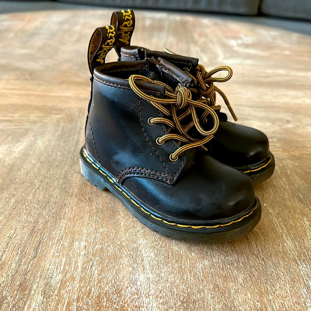 Dr. Martens TODDLER 1460 LEATHER LACE UP BOOTS
